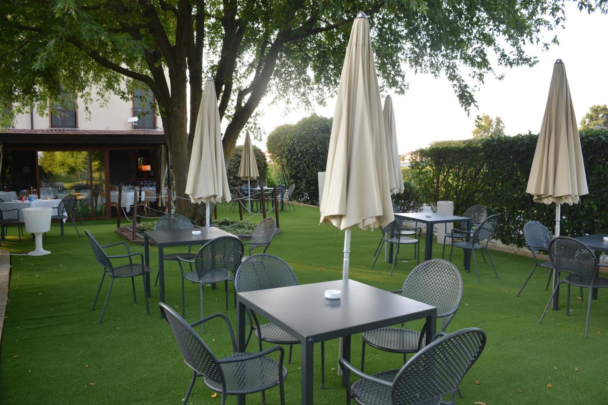 Romantic Hotel Furno San Francesco al Campo Εξωτερικό φωτογραφία