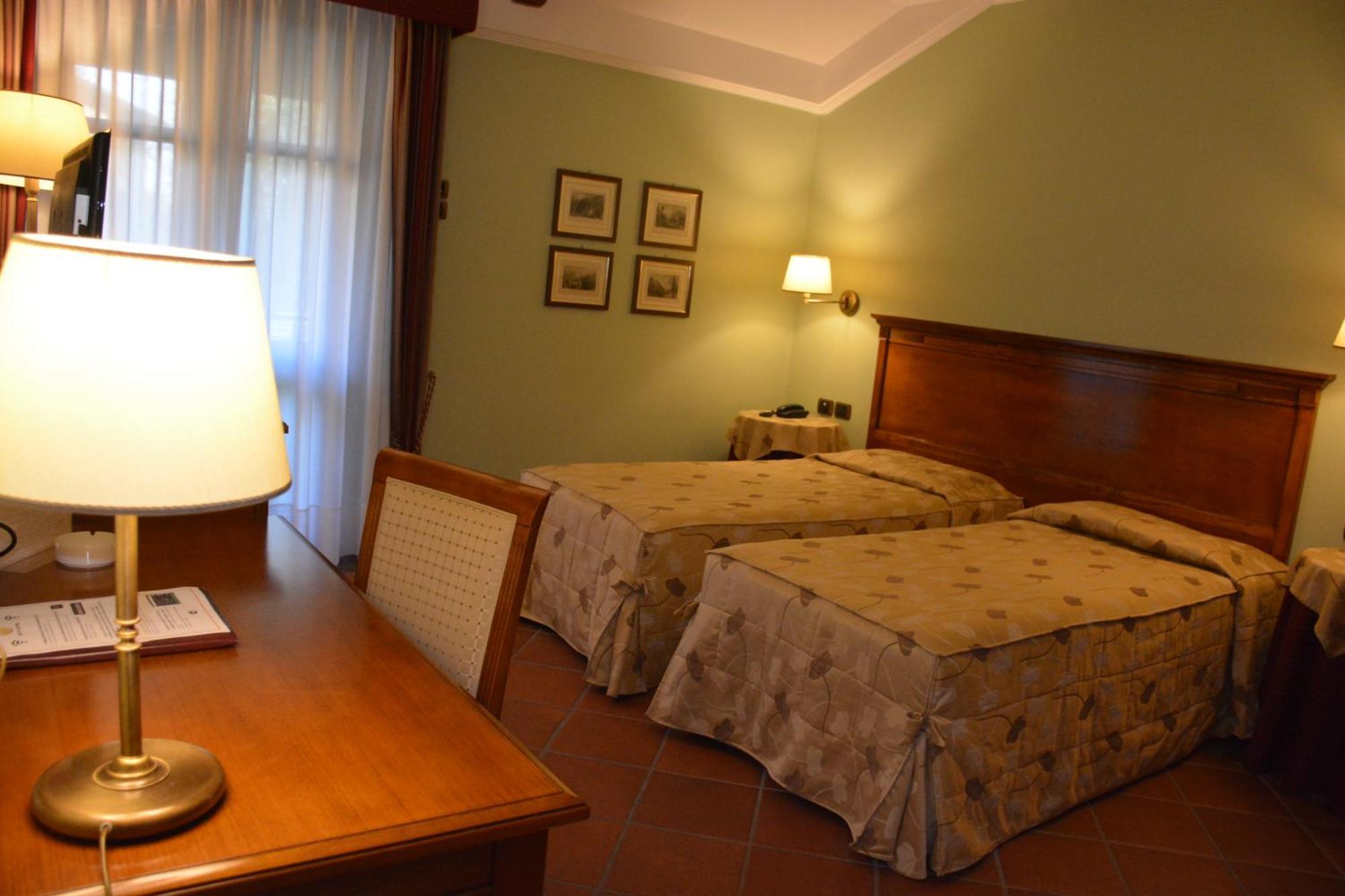 Romantic Hotel Furno San Francesco al Campo Εξωτερικό φωτογραφία