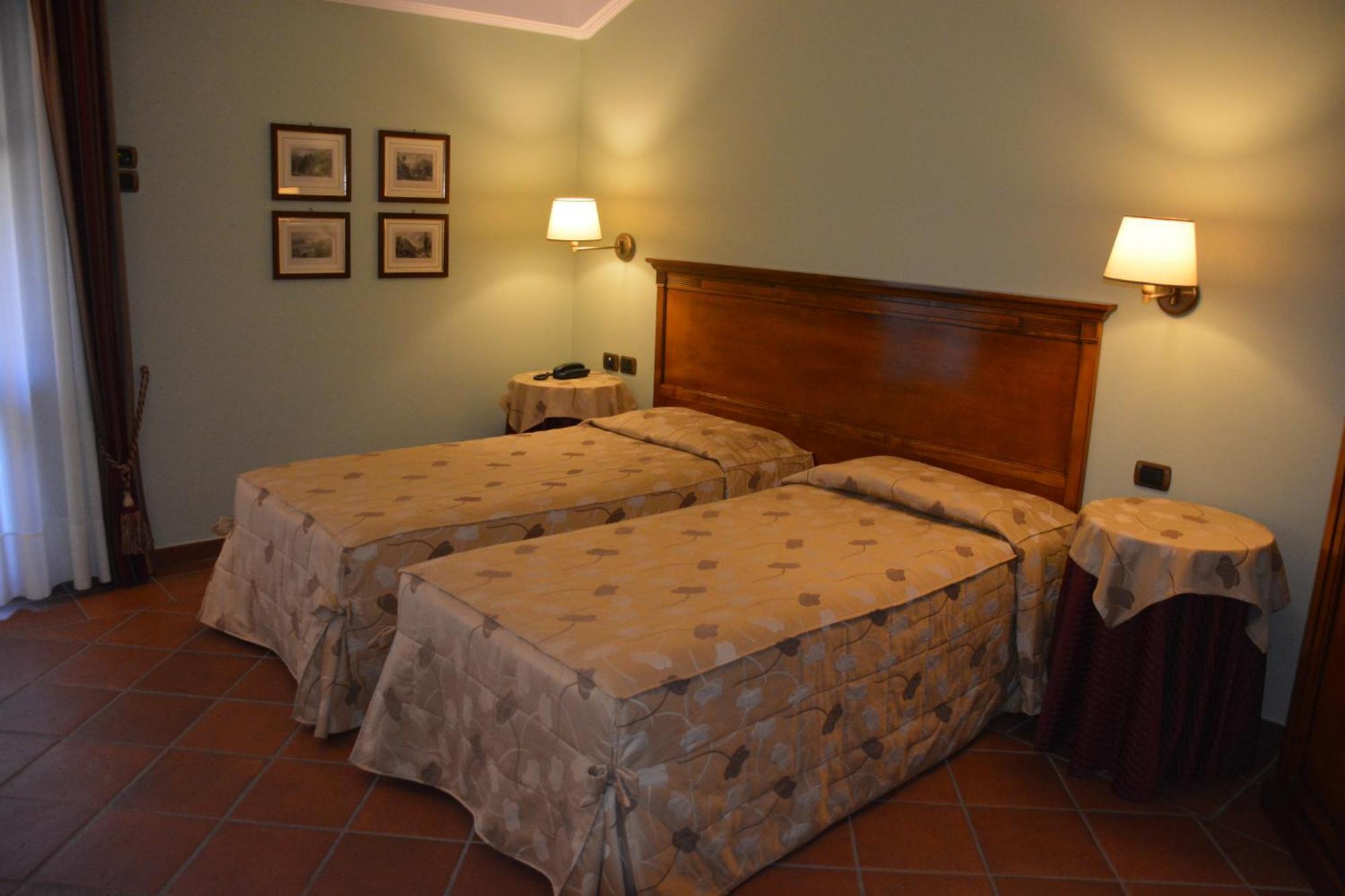 Romantic Hotel Furno San Francesco al Campo Εξωτερικό φωτογραφία